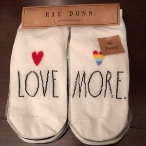 Rae Dunn LOVE MORE 10 pair Socks